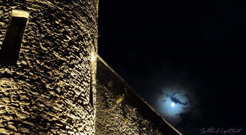 Une muraille de château